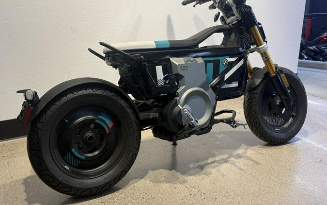 2024 BMW CE 02 Cosmic black 2
