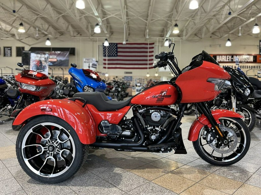 2026 Harley-Davidson FLTRT - Road Glide 3