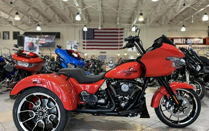 2026 Harley-Davidson FLTRT - Road Glide 3