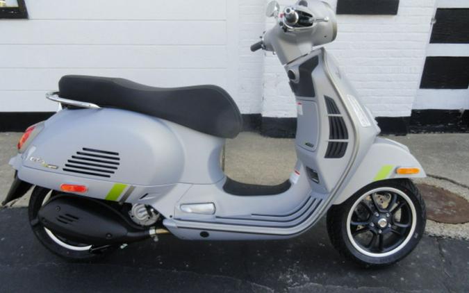 2024 Vespa GTS Super 300 Tech