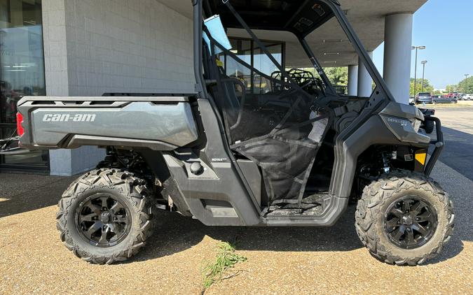 2024 Can-Am™ Defender XT HD7