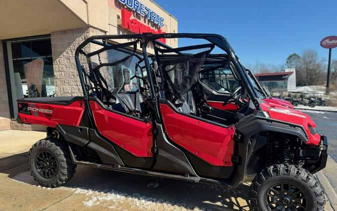 2025 Honda® Pioneer 1000-6 Deluxe Crew