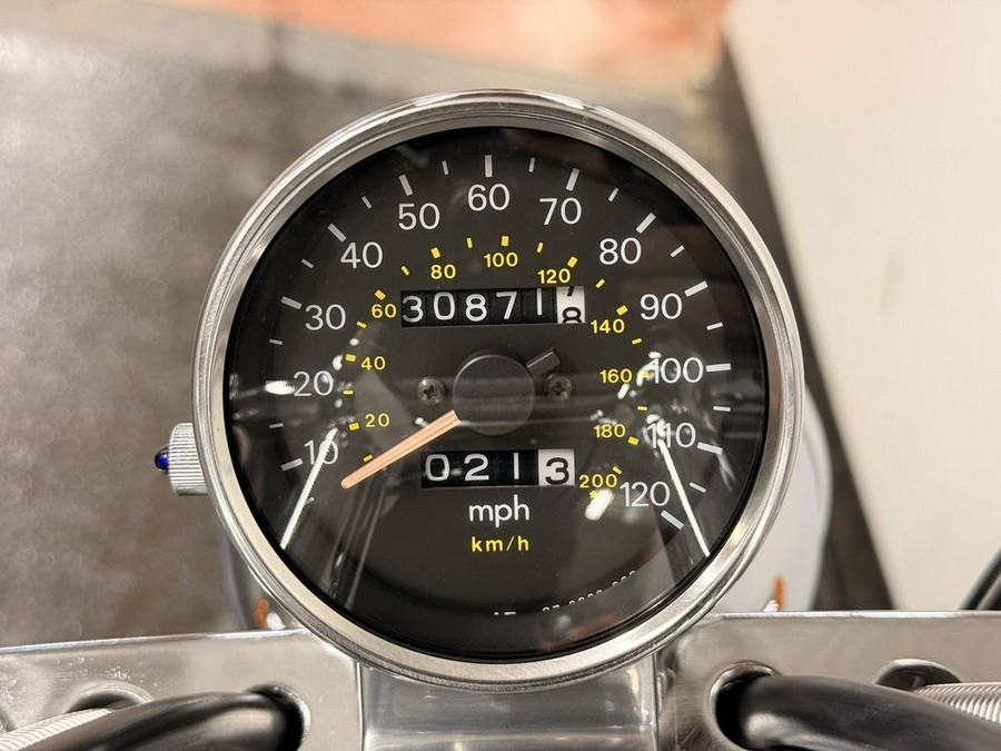 2005 Suzuki Boulevard S83