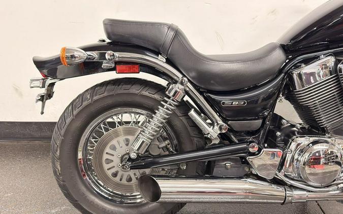 2005 Suzuki Boulevard S83
