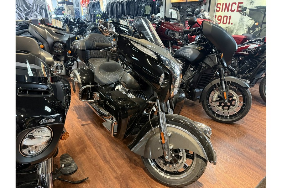 2025 ROADMASTER, HEAVY METAL/BLACK METALLIC, 49S Base - Indian Motorcycle