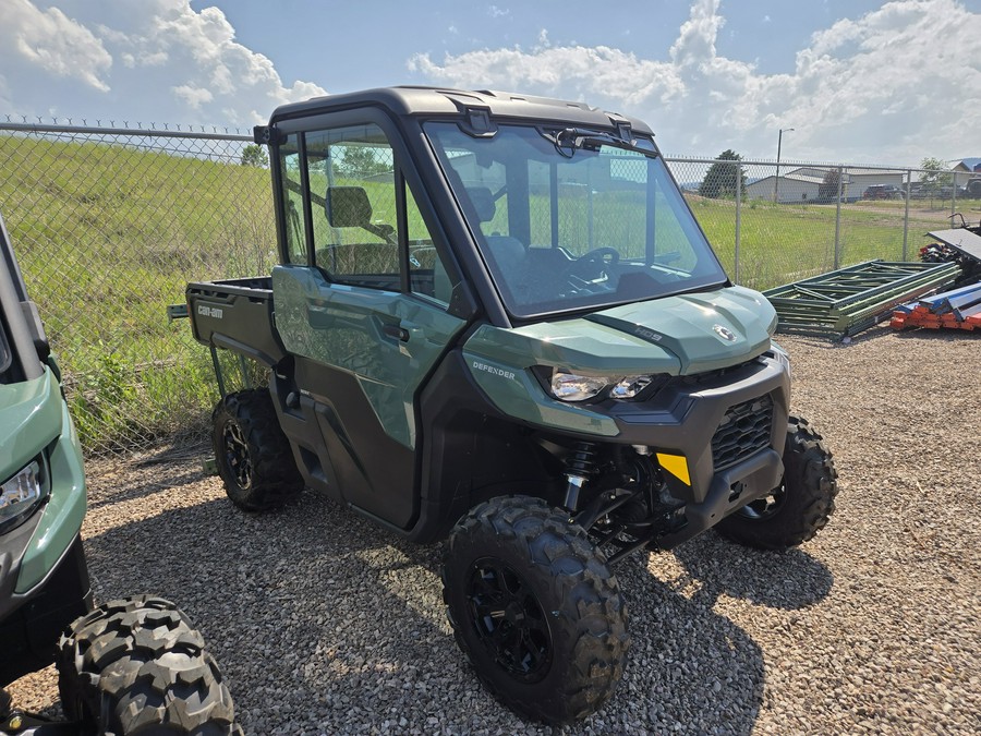 2026 Can-Am Defender DPS CAB HD10