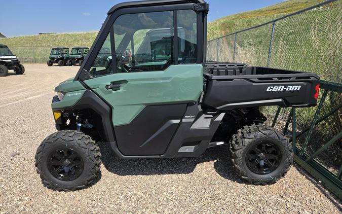 2026 Can-Am Defender DPS CAB HD10