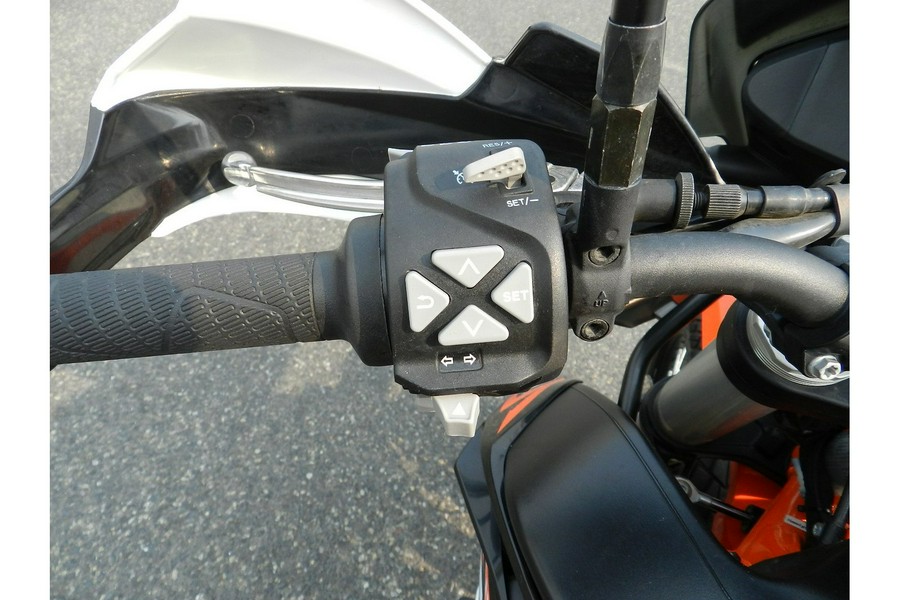 2022 890 ADVENTURE R - KTM