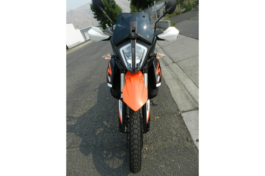 2022 890 ADVENTURE R - KTM