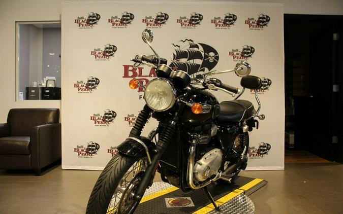 2017 Triumph Bonneville T100 Black