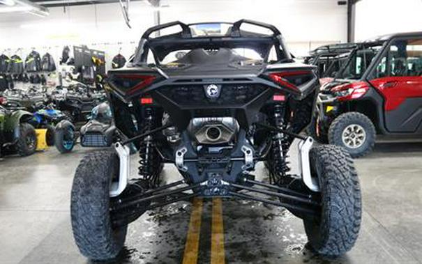 2024 Can-Am Maverick R X RS