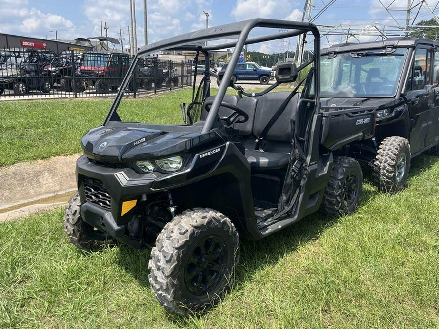 2024 Can-Am® Defender DPS HD9 Timeless Black