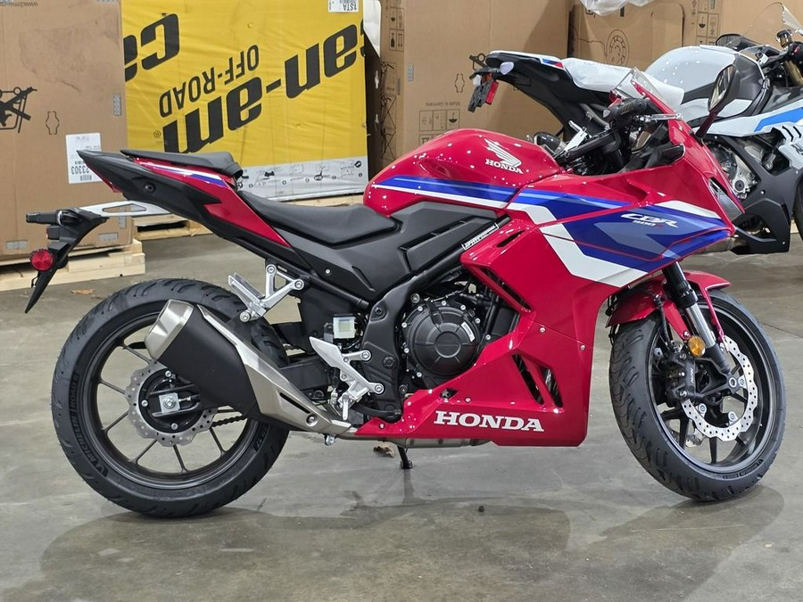 2025 Honda CBR500R ABS