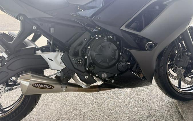 2023 Kawasaki Ninja 650 Metallic Matte Graphenesteel Gray/Ebony KRT Edition