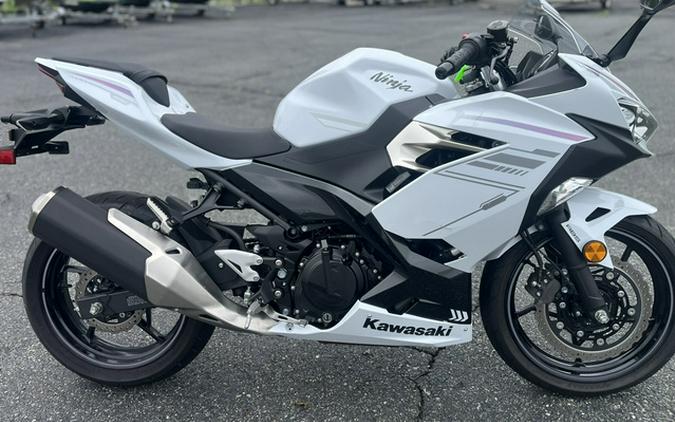 2023 Kawasaki Ninja 400 ABS