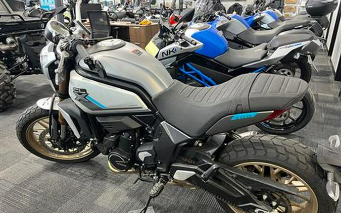 2022 CFMOTO 700CL-X