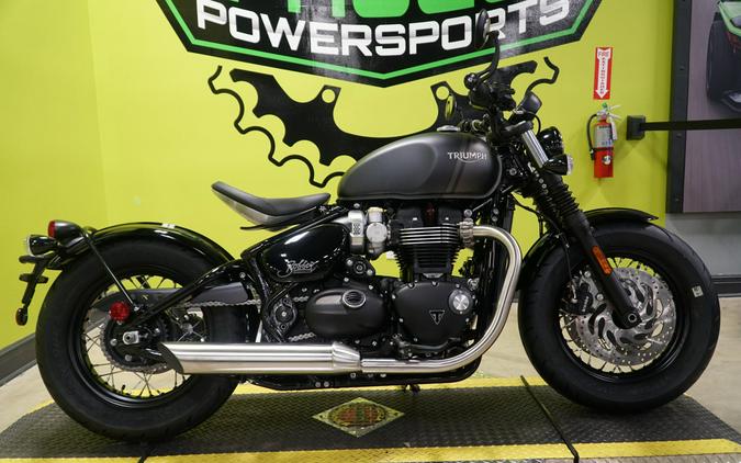 2023 Triumph Bonneville Bobber (Matte)