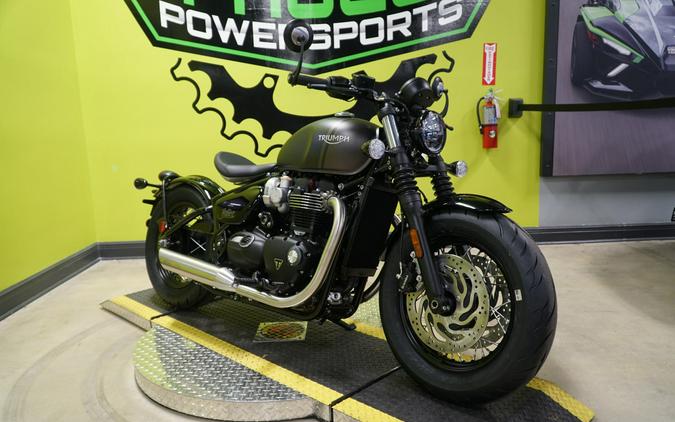 2023 Triumph Bonneville Bobber (Matte)