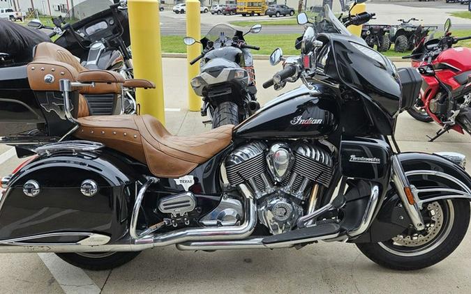 2015 Indian Motorcycle Roadmaster Thunder Black