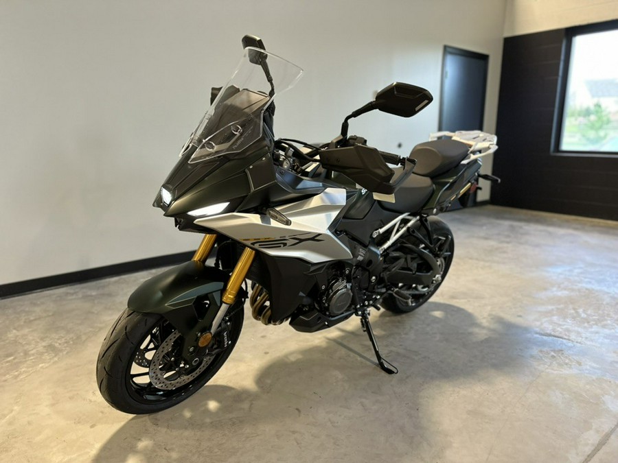 2024 Suzuki GSX-S1000GX+