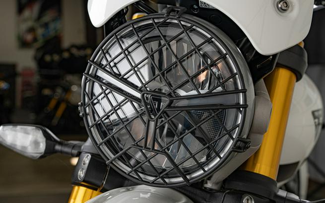 2026 Triumph Scrambler 400 XC