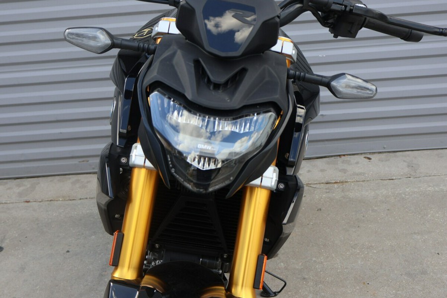 2024 BMW Motorrad G 310 R