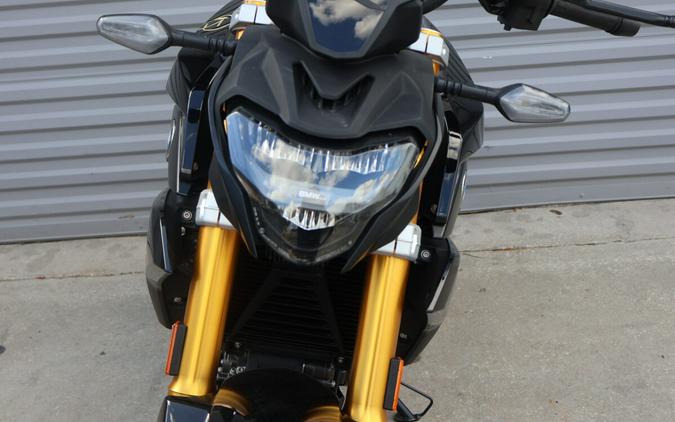 2024 BMW Motorrad G 310 R