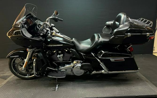 Harley-Davidson Road Glide Limited 2021 FLTRK BLACK