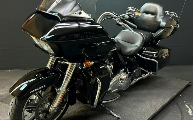 Harley-Davidson Road Glide Limited 2021 FLTRK BLACK