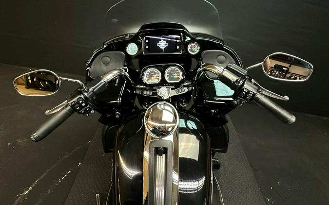 Harley-Davidson Road Glide Limited 2021 FLTRK BLACK