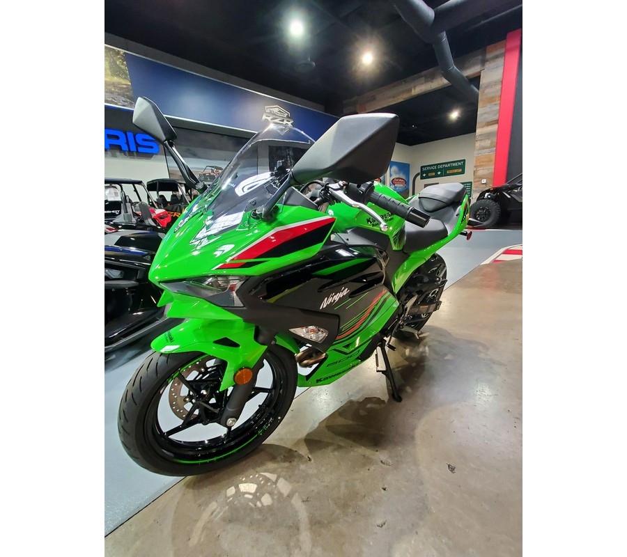 2024 Kawasaki NINJA 500 KRT EDITION