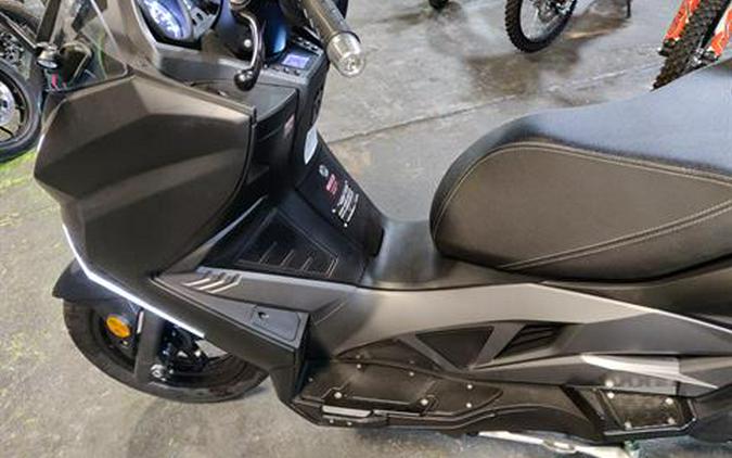 2025 Wolf Brand Scooters V300I