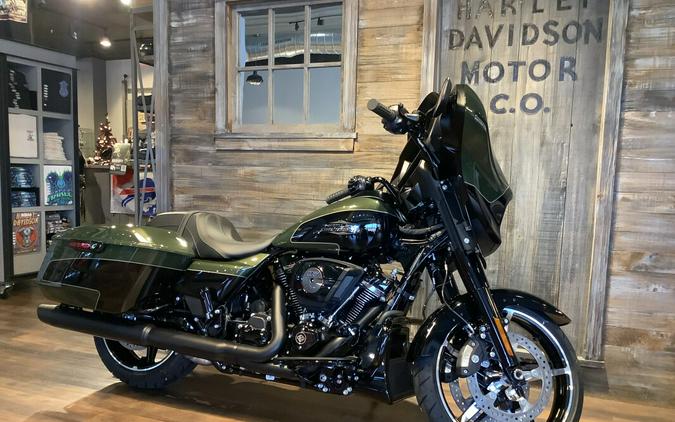 Harley-Davidson® Street Glide® 2026 FLHX T1-26 Olive Steel Metallic / Vivid Black - Black