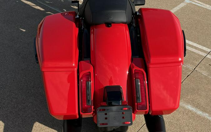 2026 Harley-Davidson® Street Glide® Blood Orange - Black