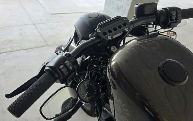 2020 Harley-Davidson® Iron 883™ XL 883N