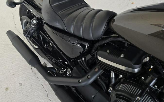 2020 Harley-Davidson® Iron 883™ XL 883N