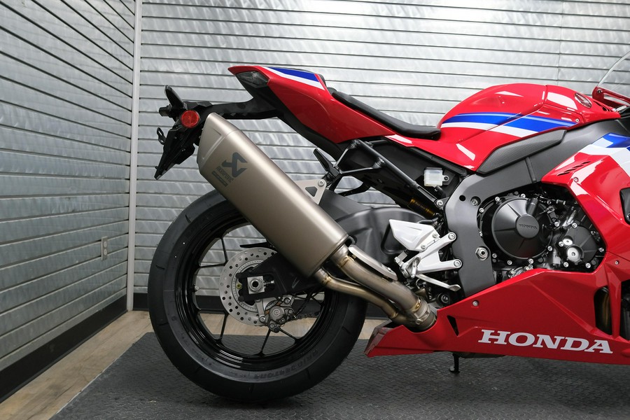 2026 HONDA CBR1000RRR FIREBLADE SP