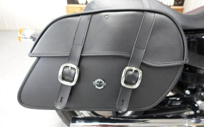 2015 Harley-Davidson Sportster 1200 Custom