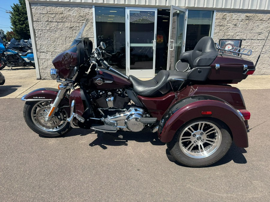 2022 Harley-Davidson Tri Glide® Ultra