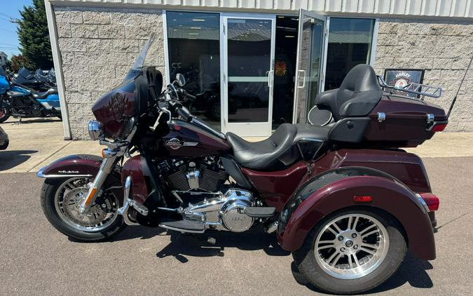 2022 Harley-Davidson Tri Glide® Ultra