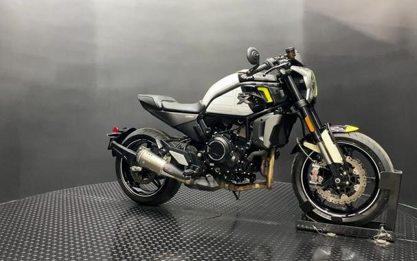 2022 CFMOTO 700CL-X Sport