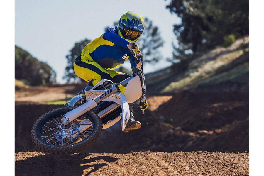 2025 Husqvarna Motorcycles TC 150