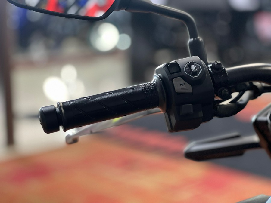 2025 Honda CB500F ABS