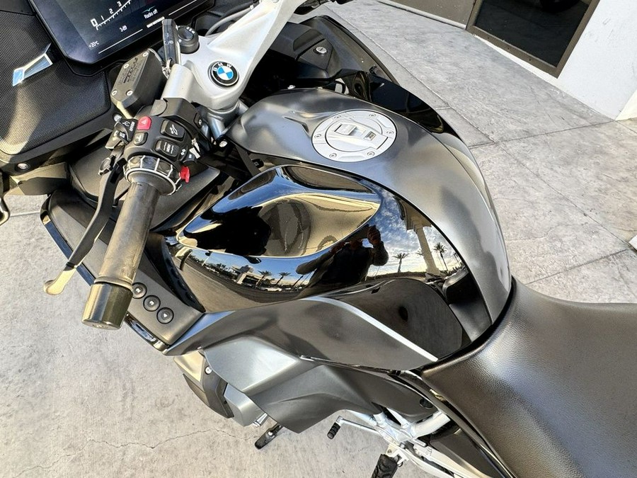 2023 BMW R 1250 RT Triple Black