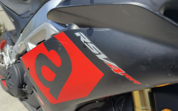 2018 Aprilia RSV4 RR • SC Project Exhaust