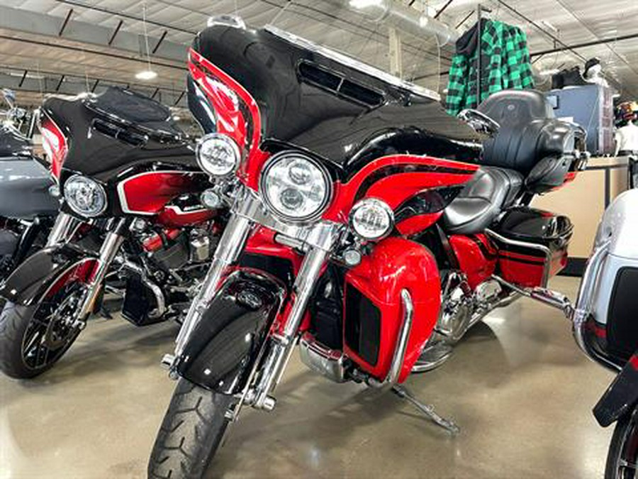 2016 Harley-Davidson CVO™ Limited