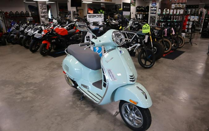 2024 Vespa GTS 300