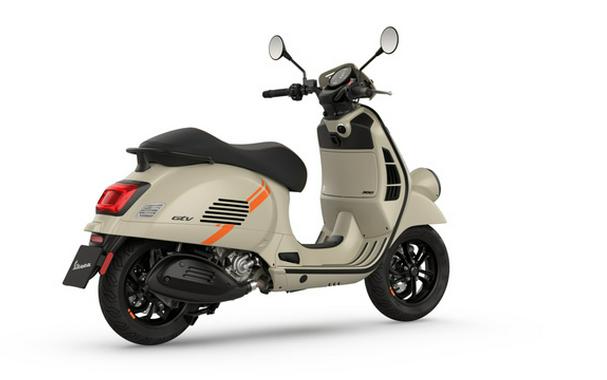 2024 Vespa GTV 300