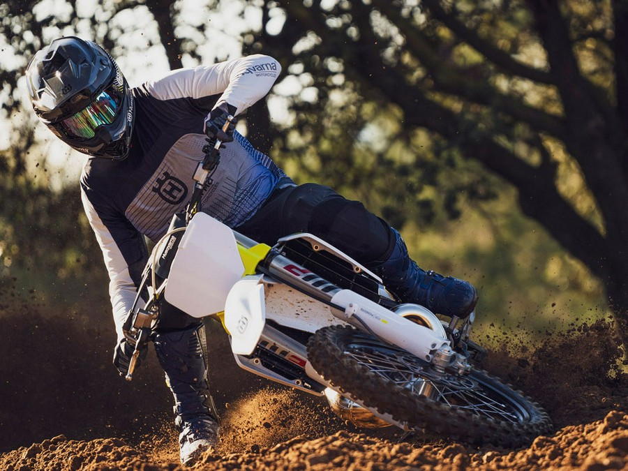 2025 Husqvarna Motorcycles TC 300