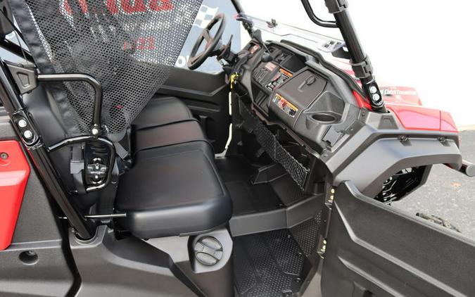 2025 Honda® Pioneer 1000 Deluxe